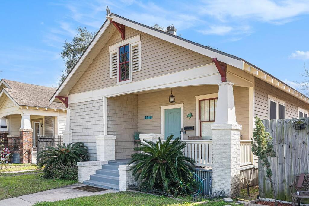 Beachy Bungalow! 2Bd, King Bed Galveston Eksteriør billede